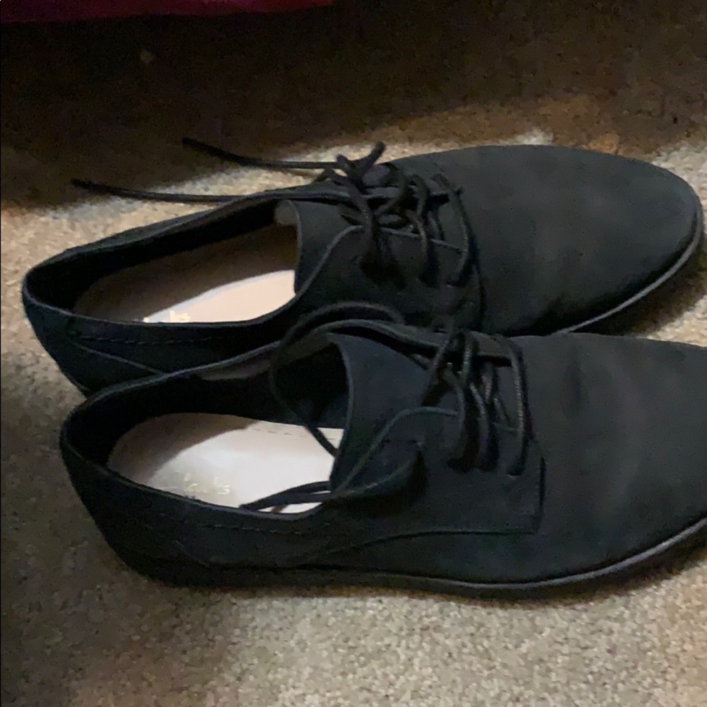 Women’s Clarks shoe